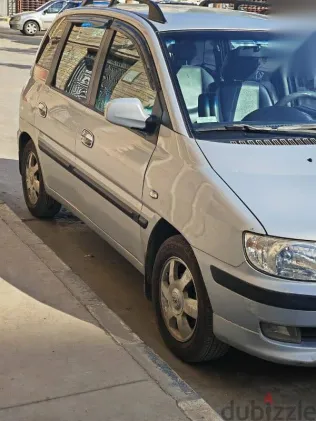 هيونداي ماتريكس 2005 فضي مستعملة للبيع