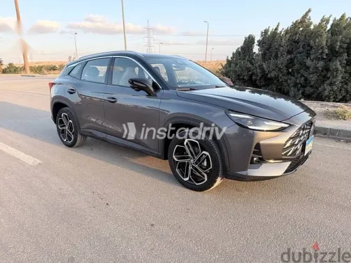 ام جى وان 2026 رمادي مستعملة للبيع - 6