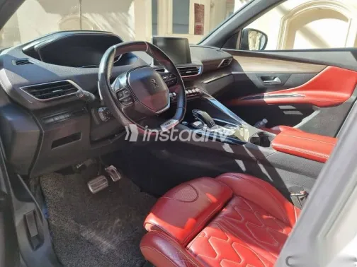 بيجو 3008 2021 أبيض مستعملة للبيع - 1