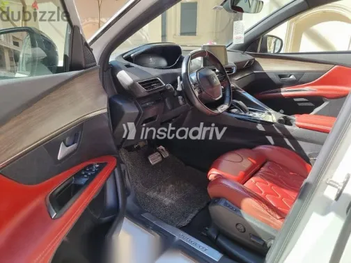 بيجو 3008 2021 أبيض مستعملة للبيع - 3