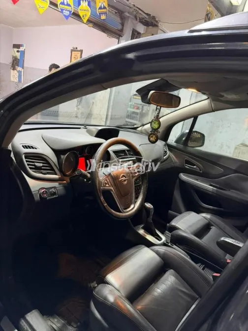 اوبل موكا 2016 أسود مستعملة للبيع - 1