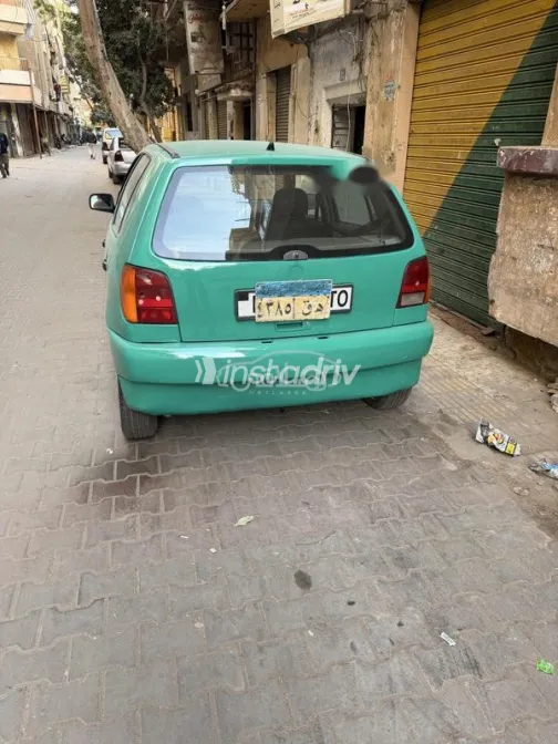 فولكس فاغن بولو 1997 أخضر مستعملة للبيع - 4
