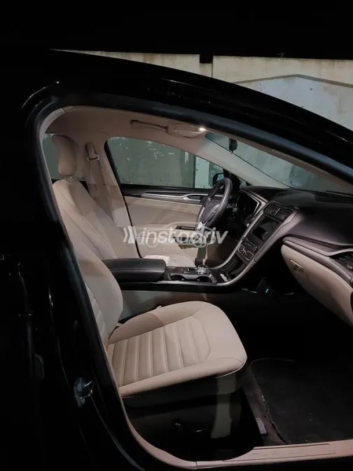 فورد فيوجن 2017 أبيض مستعملة للبيع - 4