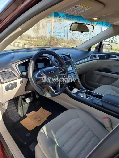 فورد فيوجن 2017 أبيض مستعملة للبيع - 5