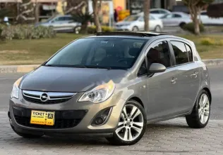 اوبل كورسا 2012 رمادي غامق مستعملة للبيع