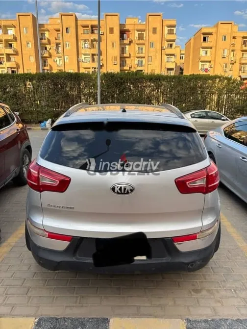 كيا سبورتاج 2013 فضي مستعملة للبيع - 3