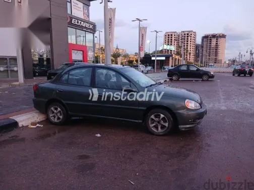 كيا ريو 2003 رمادي مستعملة للبيع - 3