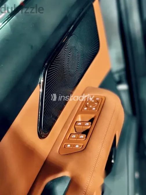 روكس 01 2026 أسود جديدة للبيع - 4