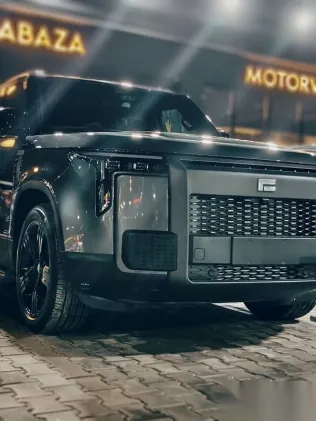 روكس 01 2026 أسود جديدة للبيع