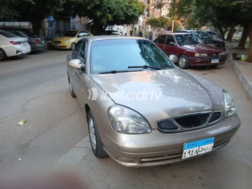 دايو نوبيرا 2003 ذهبي مستعملة للبيع - 1
