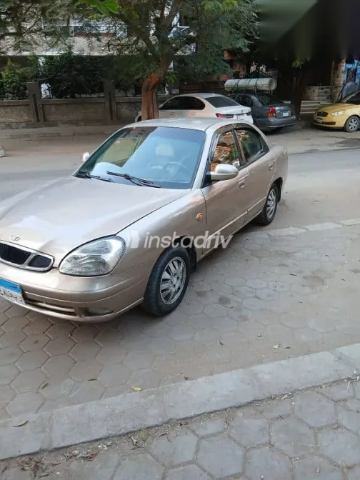 دايو نوبيرا 2003 ذهبي مستعملة للبيع - 4