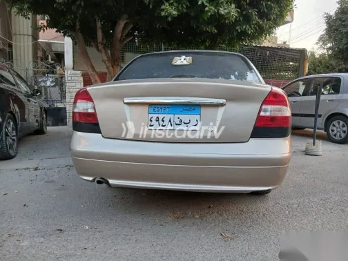 دايو نوبيرا 2003 ذهبي مستعملة للبيع - 9