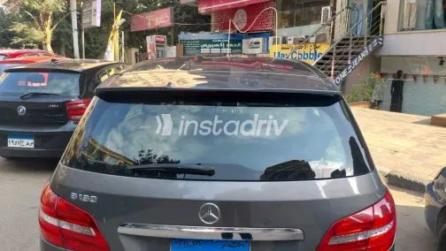 مرسيدس B 180 2015 أبيض مستعملة للبيع - 2