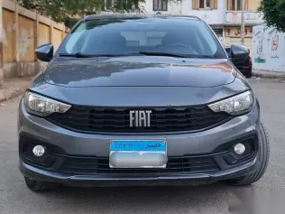 فيات تيبو 2022 رمادي مستعملة للبيع