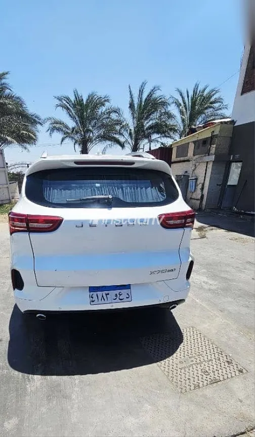 جيتور X70 2022 أبيض مستعملة للبيع - 5