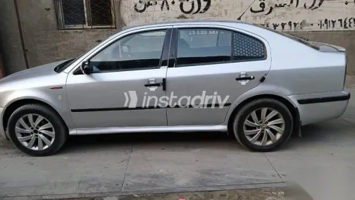 سكودا اوكتافيا 2001 فضي مستعملة للبيع - 6