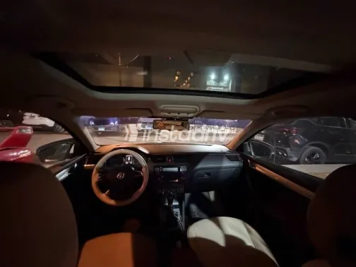 سكودا اوكتافيا 2014 أسود مستعملة للبيع - 6