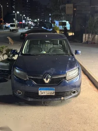 رينو لوجان 2017 أزرق غامق مستعملة للبيع