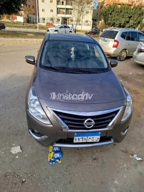 نيسان صنى 2024 أبيض مستعملة للبيع - 4