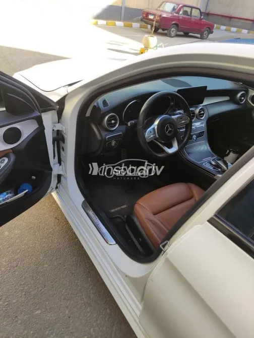 مرسيدس 200 2019 أبيض مستعملة للبيع - 5