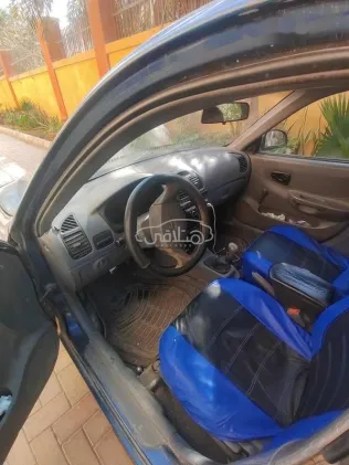 هيونداي فيرنا 2008 أزرق غامق مستعملة للبيع