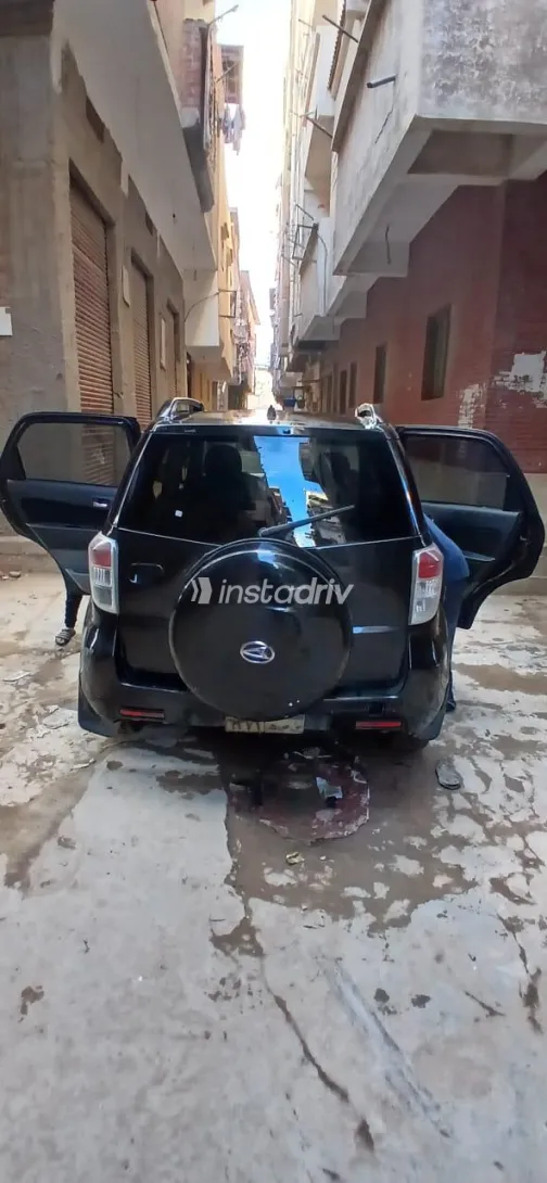 Daihatsu Terios 2010 White Used for Sale - 3