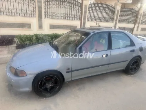 هوندا سيفك 1993 رمادي مستعملة للبيع - 2