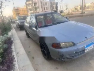 هوندا سيفك 1993 رمادي مستعملة للبيع