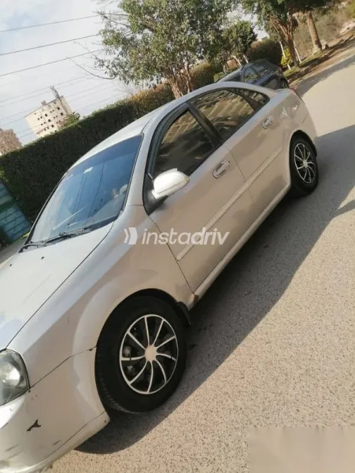 Chevrolet Optra 2011 Silver Used for Sale - 8