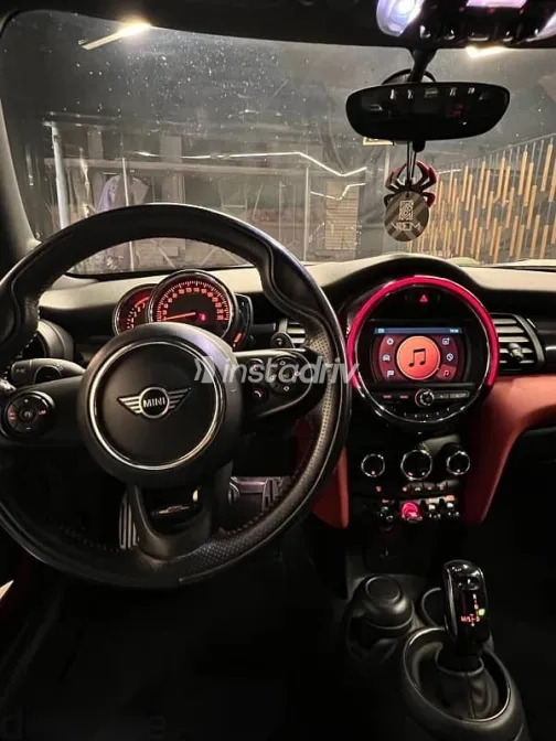 مينى كوبر 2021 أحمر مستعملة للبيع - 4