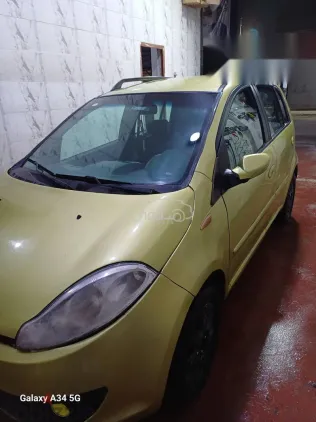 اسبيرانزا A113 2010 ذهبي مستعملة للبيع