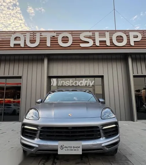 Porsche Cayenne 2020 Gray Used for Sale - 1