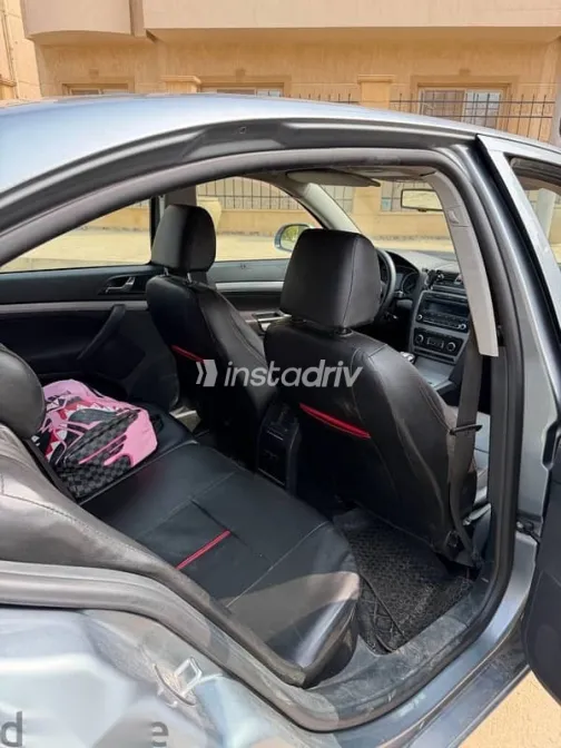 سكودا فانتازيا 2013 رمادي مستعملة للبيع - 3