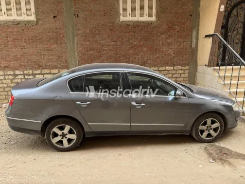 فولكس فاغن باسات 2006 رمادي مستعملة للبيع - 3