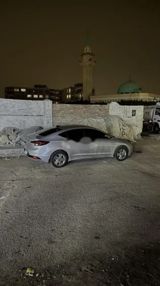 هيونداي إلنترا اى دى 2025 أبيض مستعملة للبيع