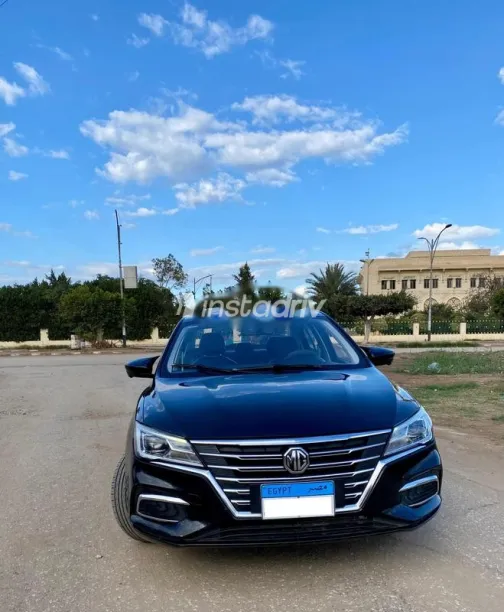 ام جى 5 2022 أبيض مستعملة للبيع - 3