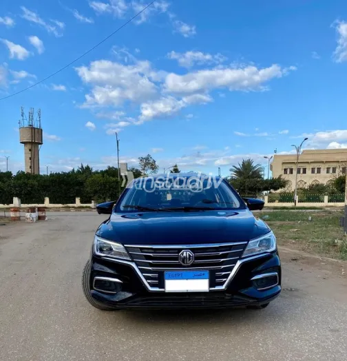 ام جى 5 2022 أبيض مستعملة للبيع - 5