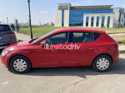 Seat Leon 2016 White Used for Sale - 2