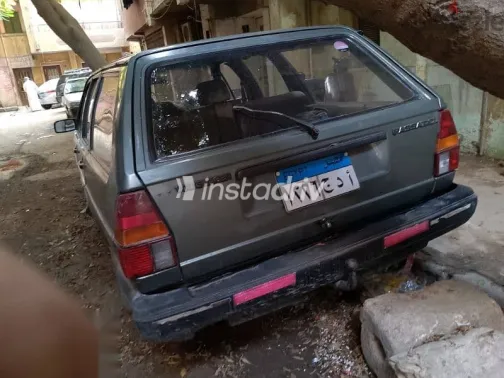 فولكس فاغن باسات 1986 رمادي مستعملة للبيع - 1