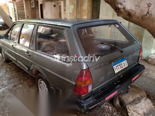 فولكس فاغن باسات 1986 رمادي مستعملة للبيع - 5
