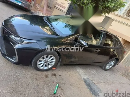 تويوتا كورولا 2019 أسود مستعملة للبيع - 3