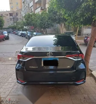 تويوتا كورولا 2019 أسود مستعملة للبيع