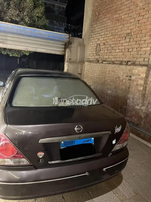 Nissan Sunny 2011 White Used for Sale - 2
