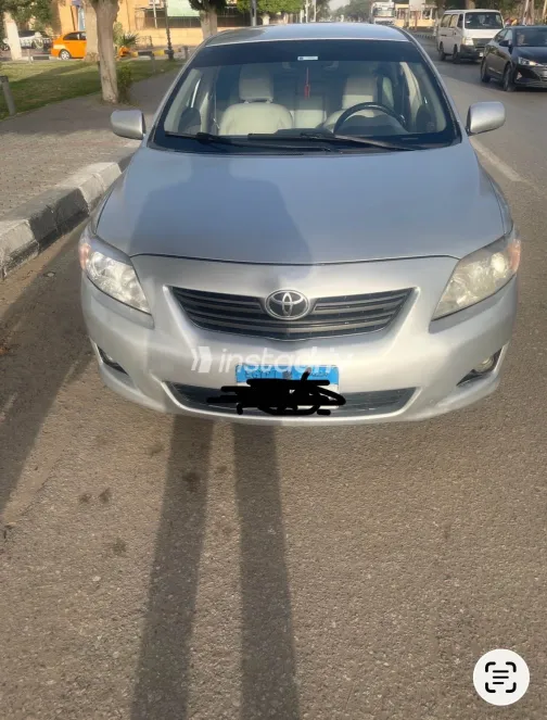 تويوتا كورولا 2008 أبيض مستعملة للبيع - 1