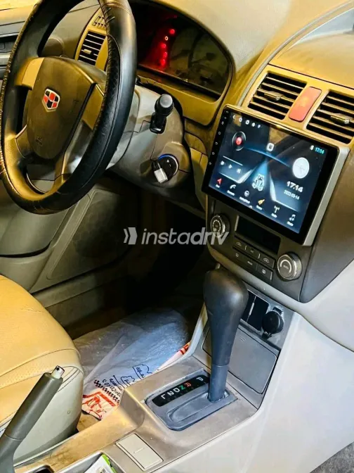 Geely Emgrand 7 2015 White Used for Sale - 5