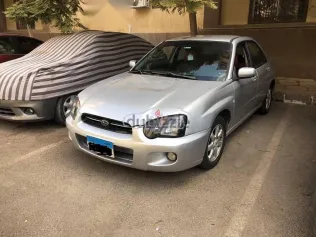 سوبارو امبريزا 2004 فضي مستعملة للبيع