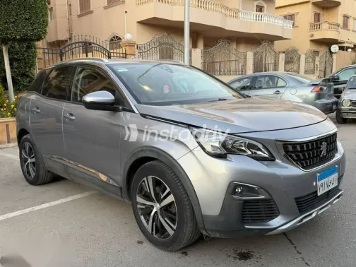 بيجو 3008 2019 أبيض مستعملة للبيع - 1