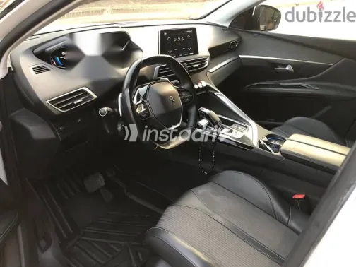 بيجو 3008 2019 أبيض مستعملة للبيع - 8