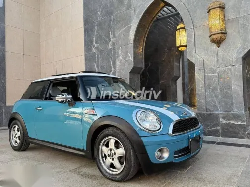 مينى كوبر 2009 أزرق غامق مستعملة للبيع - 1