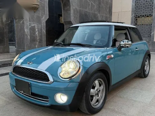 مينى كوبر 2009 أزرق غامق مستعملة للبيع - 2
